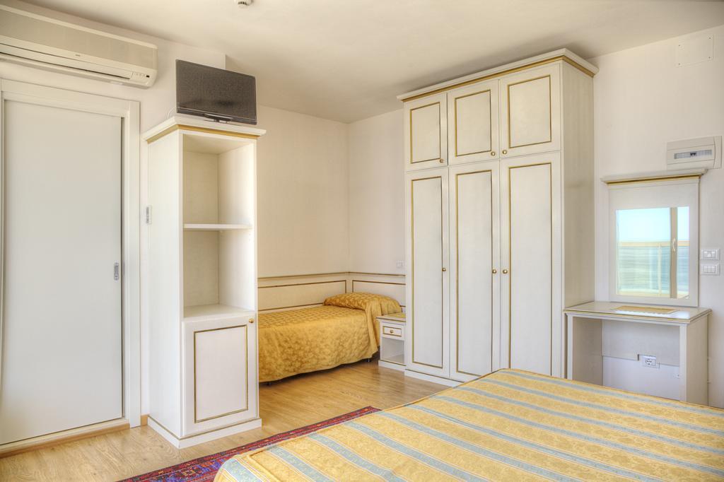 Hotel Panama Lido di Jesolo Habitación foto